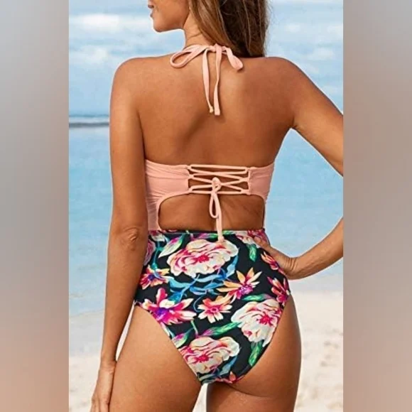 NWT large cupshe one piece swimsuit - Picture 2 of 4